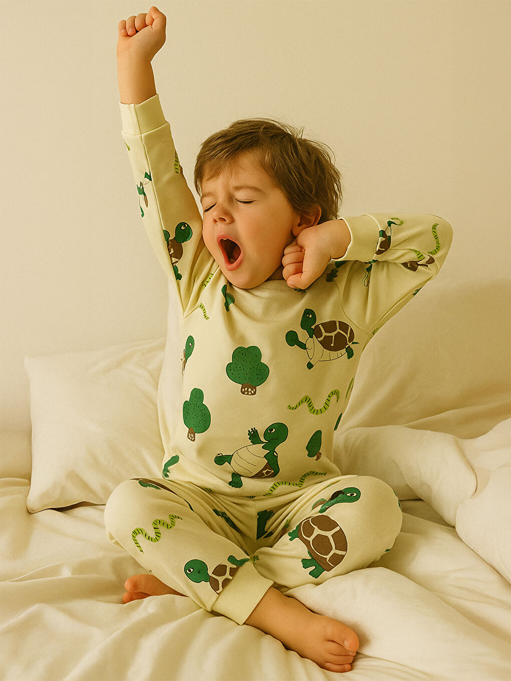 Bej Erkek Çocuk Pijama Takımı 2-5 Yaş Taş Rengi