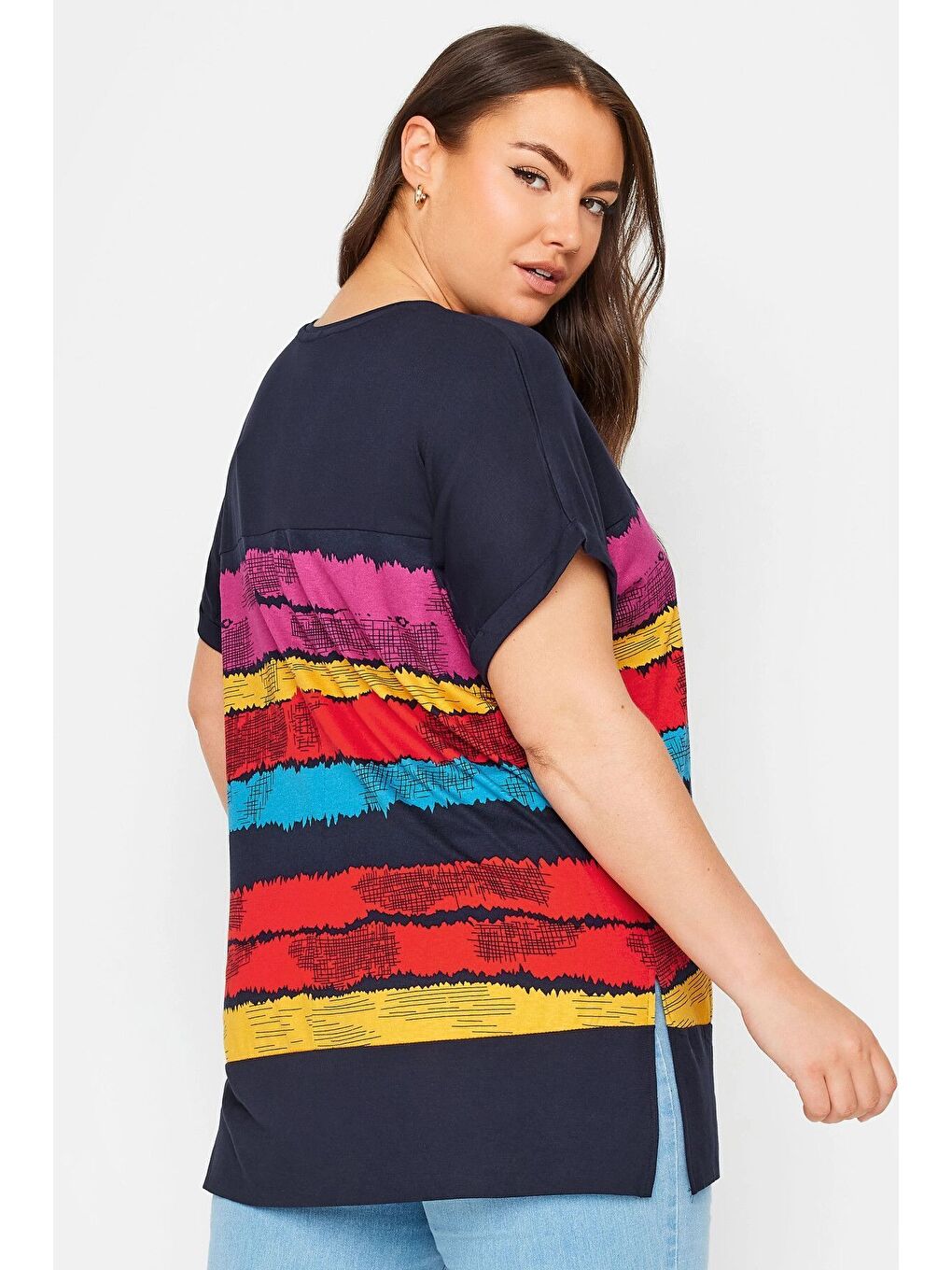 Lacivert Büyük Beden V Yaka Kısa Kollu Çizgili Tişört 303120-4