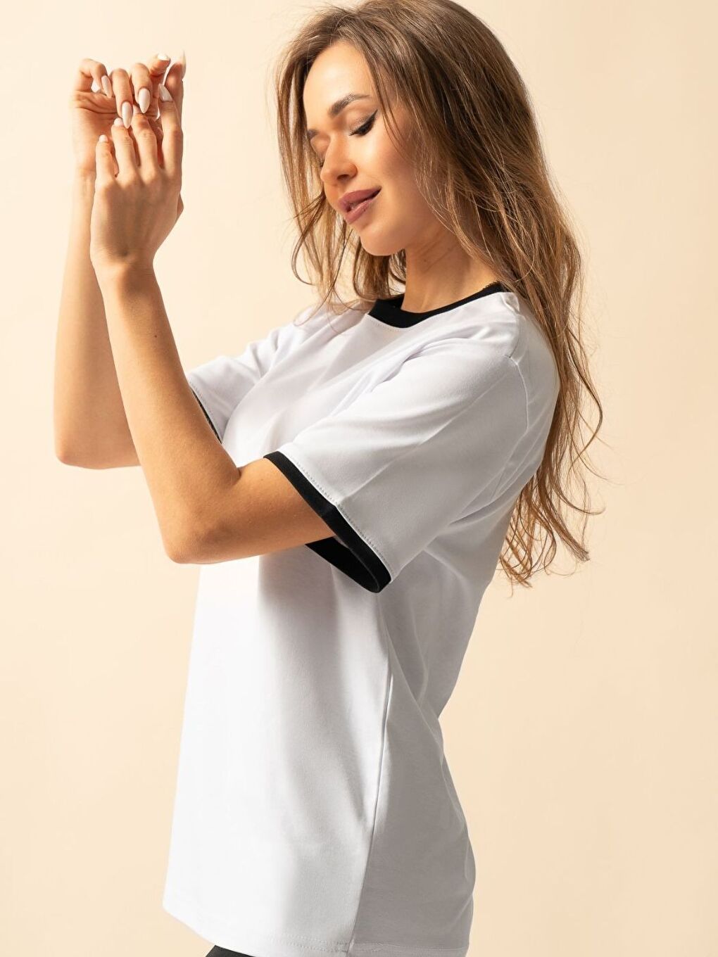 Kadın Beyaz Penye İnterlok Tişört-2