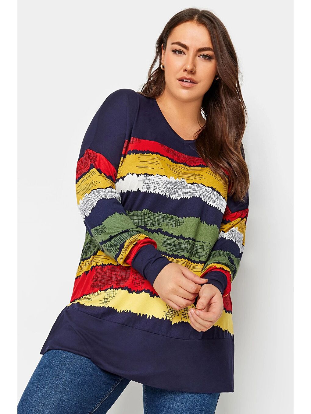 Lacivert Büyük Beden V Yaka Çizgili Yanları Yırtmaçlı Uzun Kollu Bluz 303117