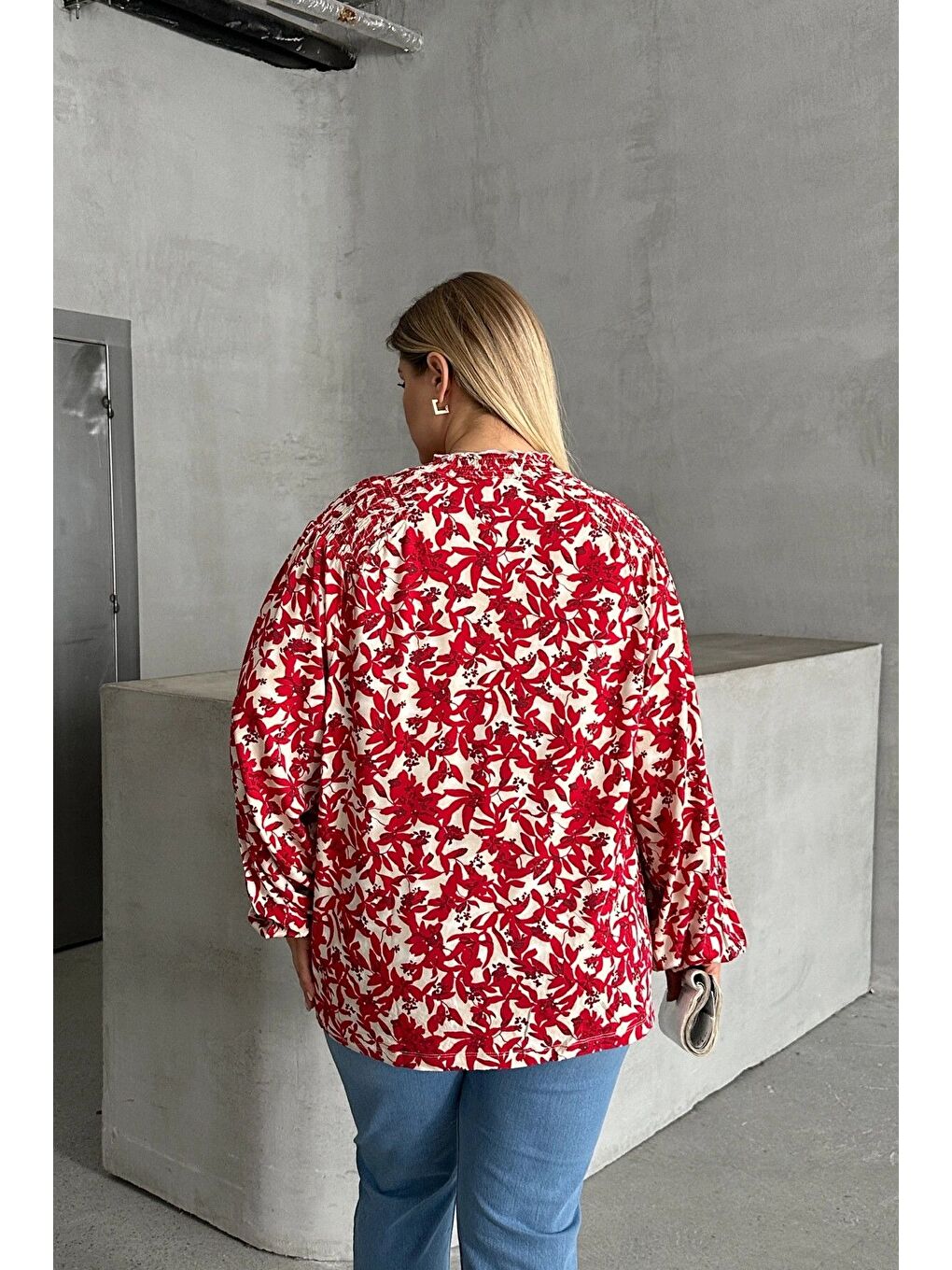 Bordo Büyük Beden Yakası Büzgülü Uzun Kollu Desenli Bluz E15233-6