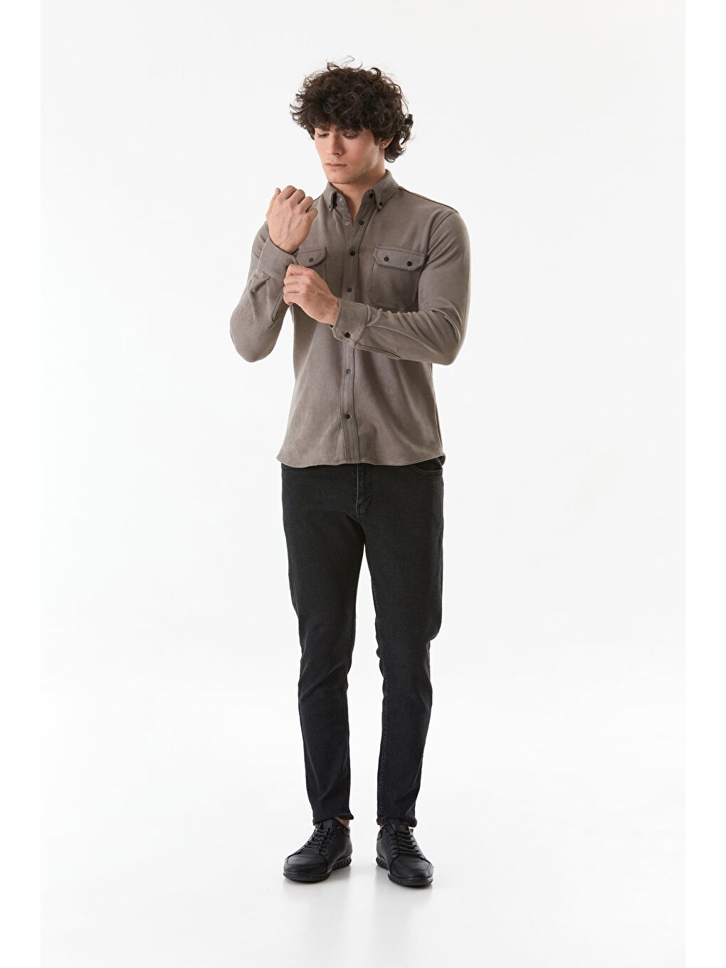 Gri Süet Çift Cepli Çıtçıtlı Gömlek-1