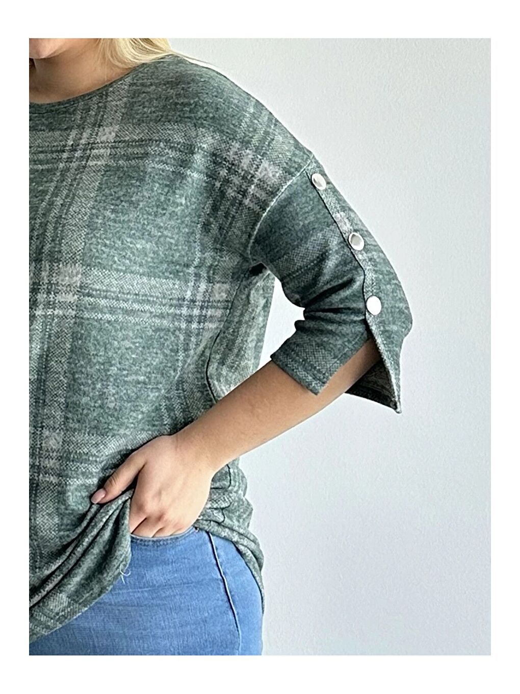 Yeşil Büyük Beden Yarım Kollu Düğme Detaylı Yumuşak Dokulu Kazak 302780-4