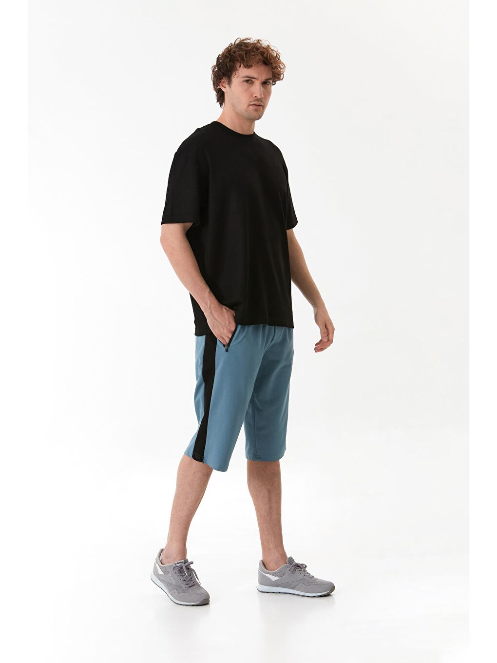 Mavi 98 Baskılı Cebi Fermuarlı Kapri