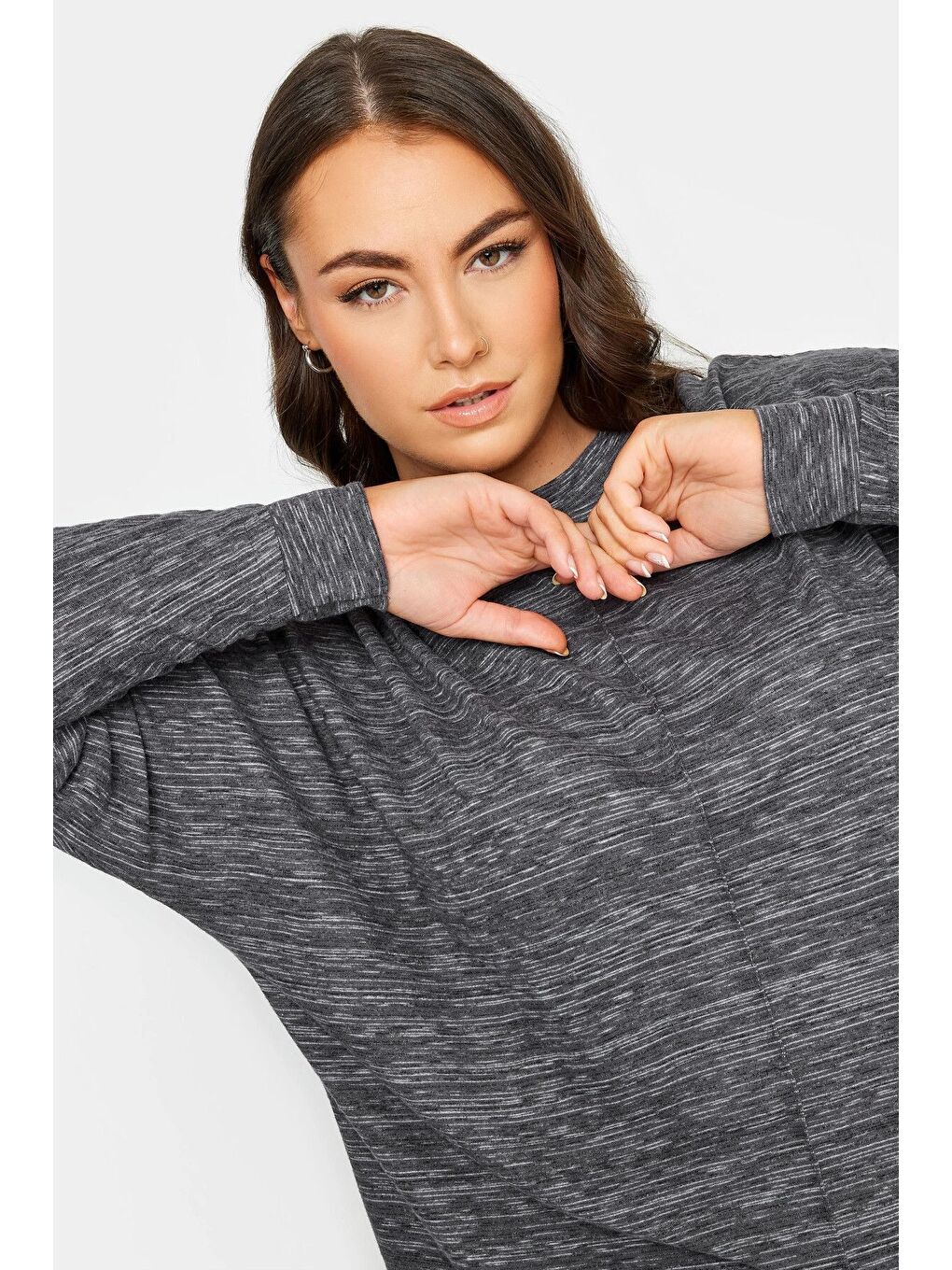 Antrasit Büyük Beden Bisiklet Yaka Uzun Kollu Dikiş Detaylı Bluz 302862-3