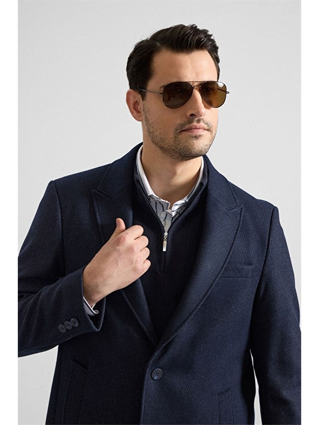 Lacivert Slim Hakim Yaka Düz Yan Cepli Düğmeli Dolgusuz Standart Kaban-1