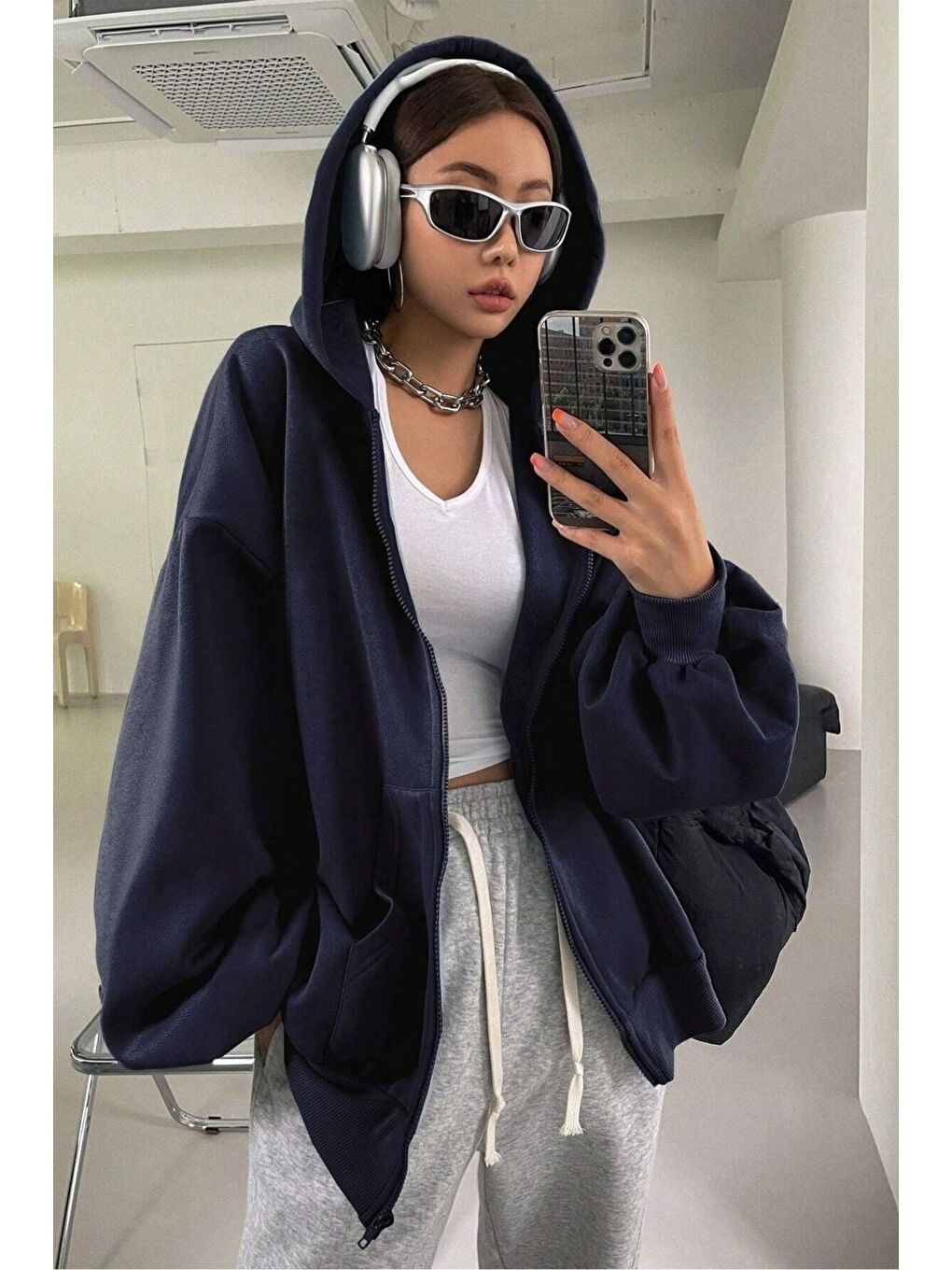 Kadın Lacivert Kapüşonlu Detaylı Fermuarlı Hırka-4