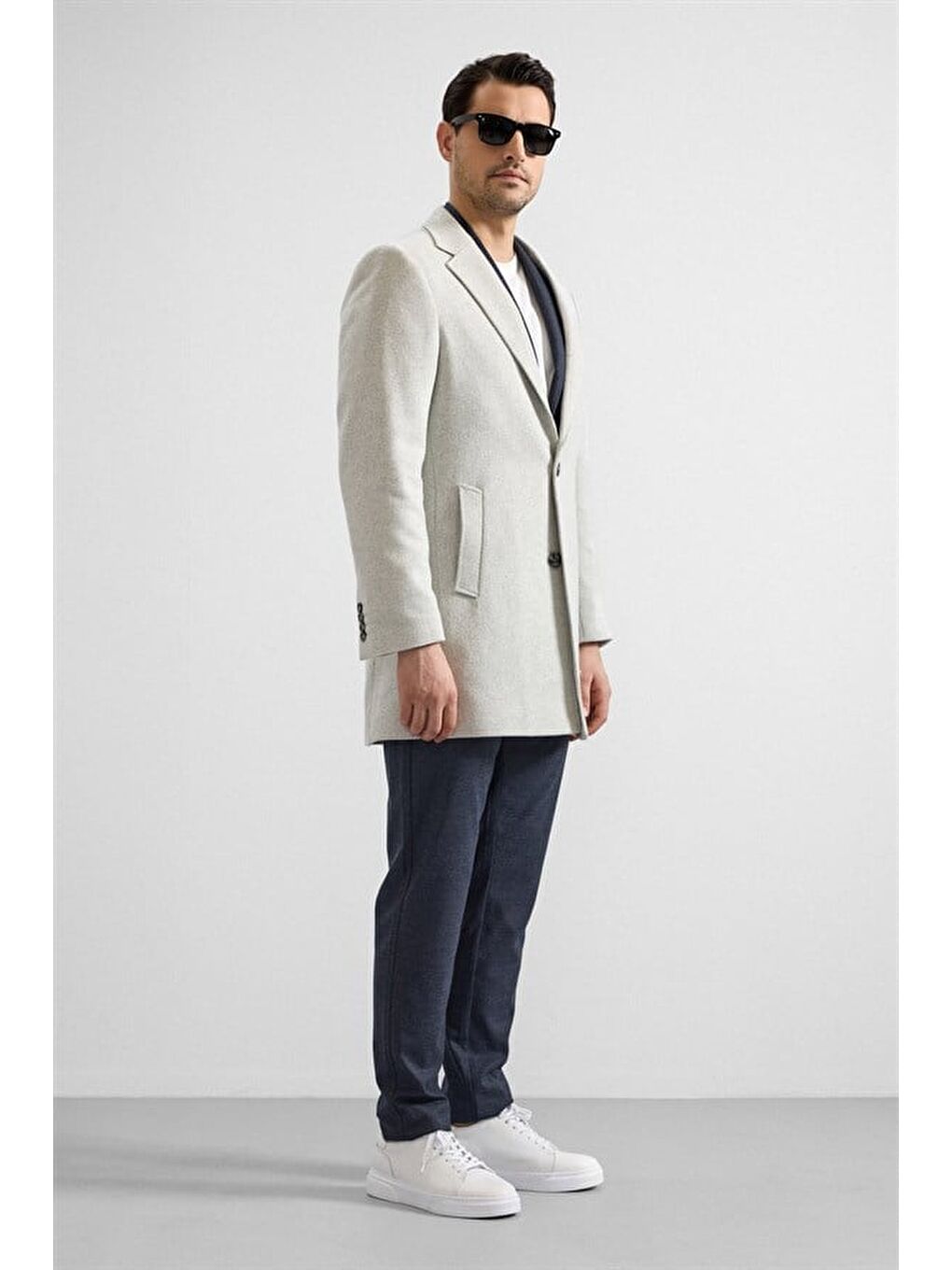 Gri Slim Mono Yaka Düz Yan Cepli Düğmeli Dolgusuz Standart Kaban-4