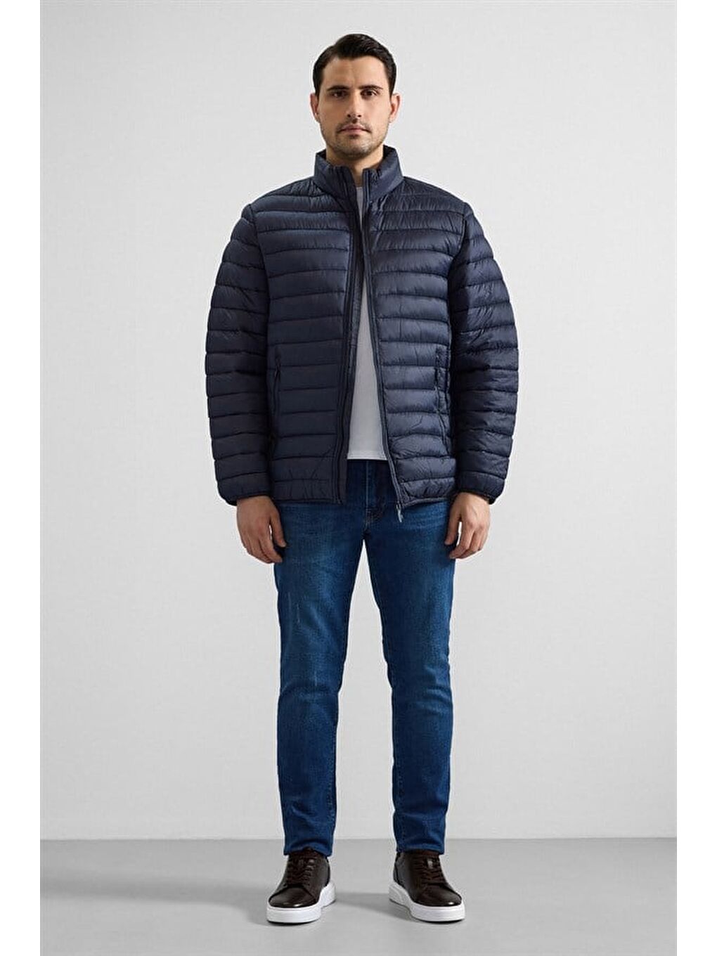 Lacivert Slim Yarım Balıkçı Yaka Yatay Çizgili Yan Cepli Fermuar Elyaf Dolgulu Standart Mont-5