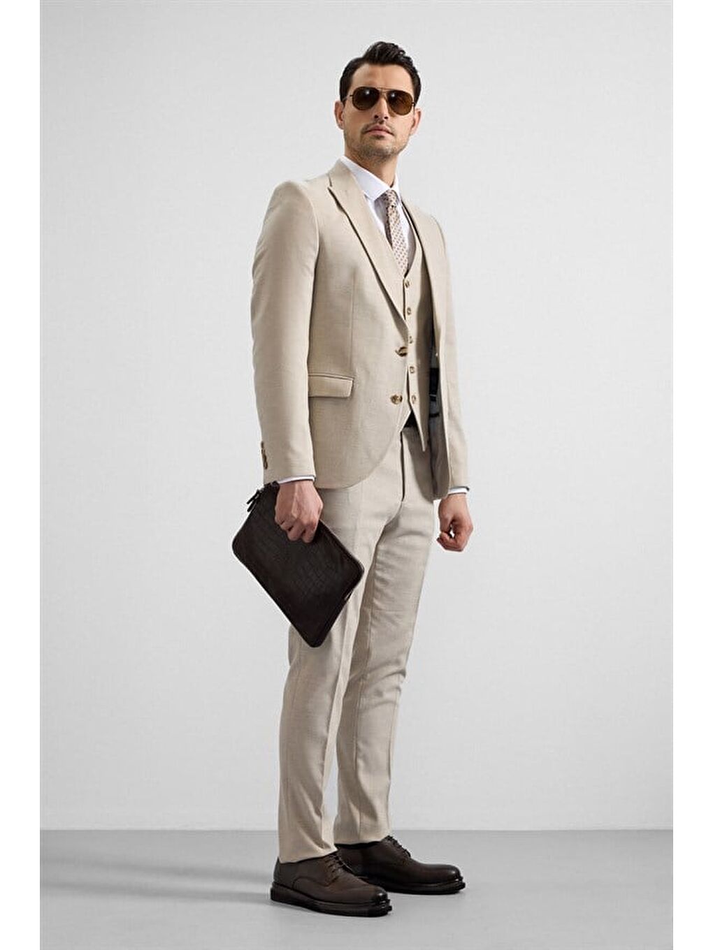 Bej Slim Sivri Yaka 6 Drop Yelekli Takım Elbise-8