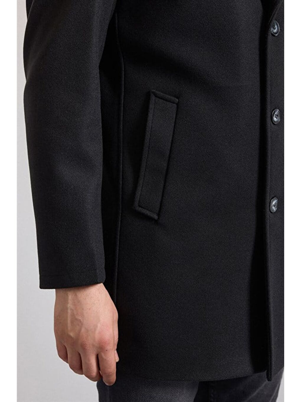Siyah Slim Kruvaze Yaka Düz Yan Cepli Düğmeli Dolgusuz Standart Kaban-2