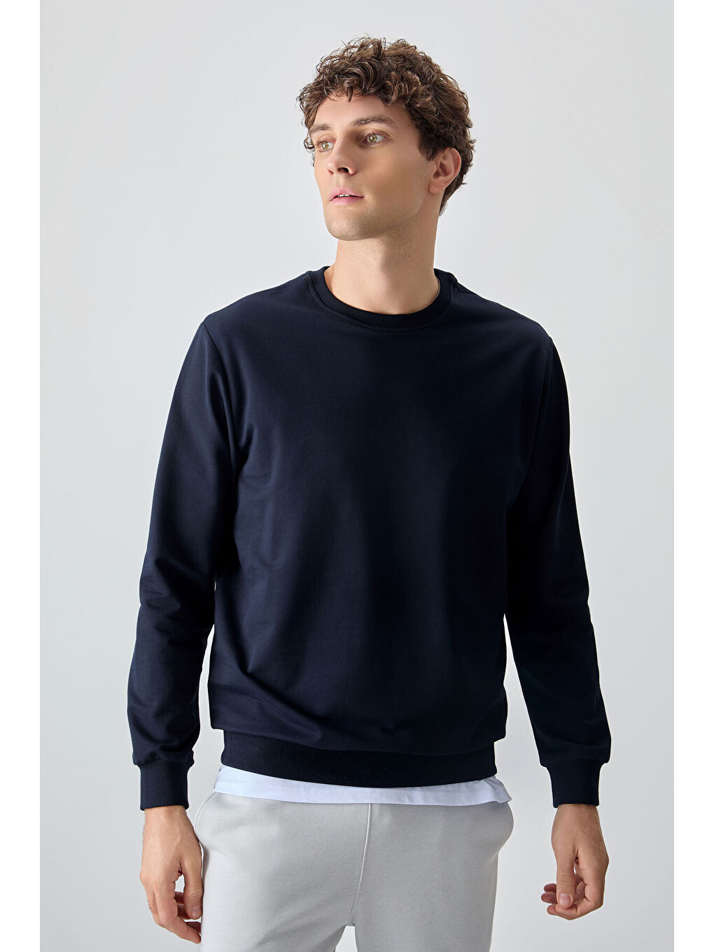 Lacivert Pamuk Dokulu Standart Fit Basic Erkek Sweatshirt - 88363-1