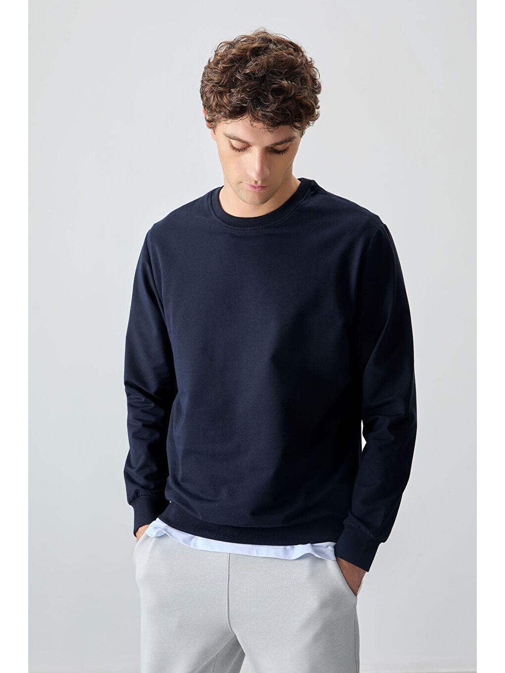Lacivert Pamuk Dokulu Standart Fit Basic Erkek Sweatshirt - 88363-3