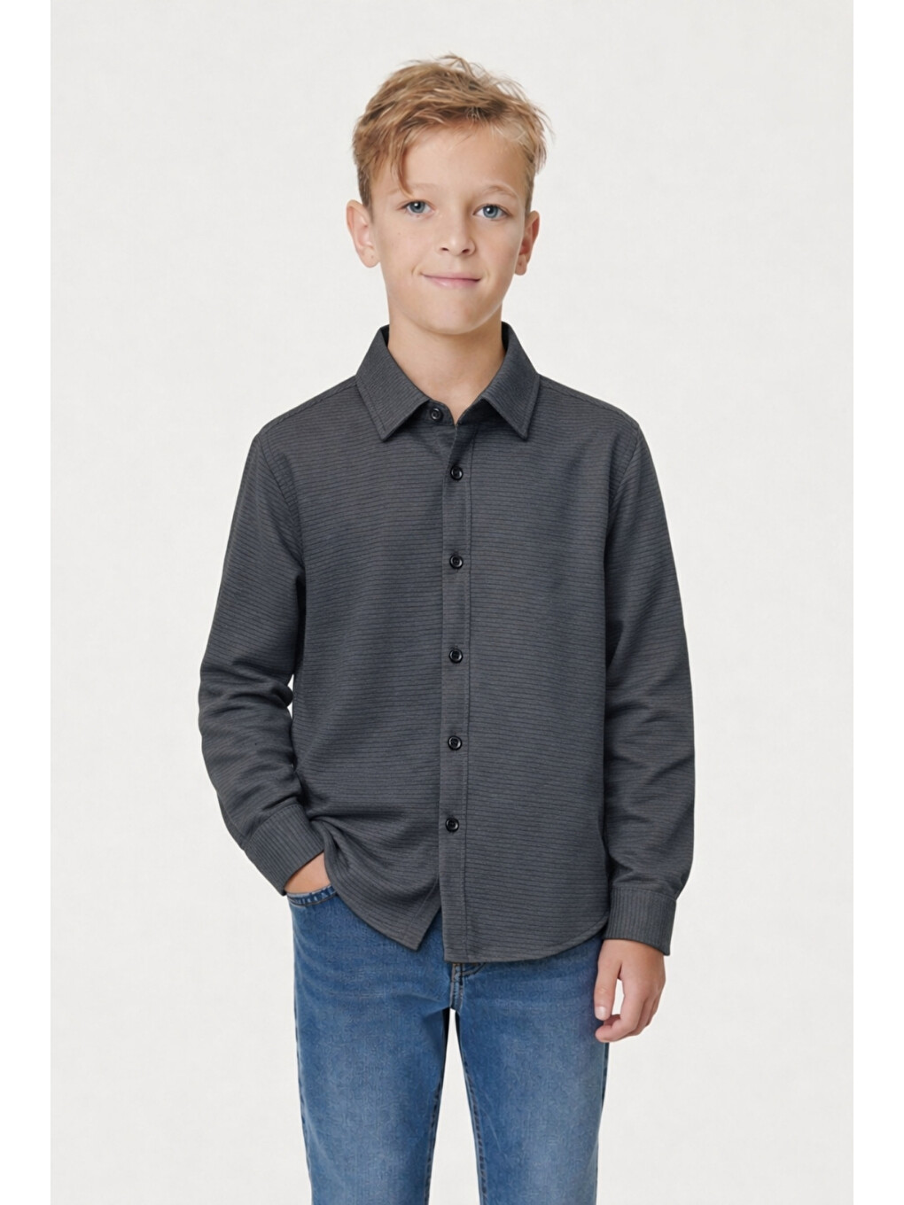 Siyah Erkek Çocuk Modern Kesim Beyaz Polyester Basic Gömlek Ak8789