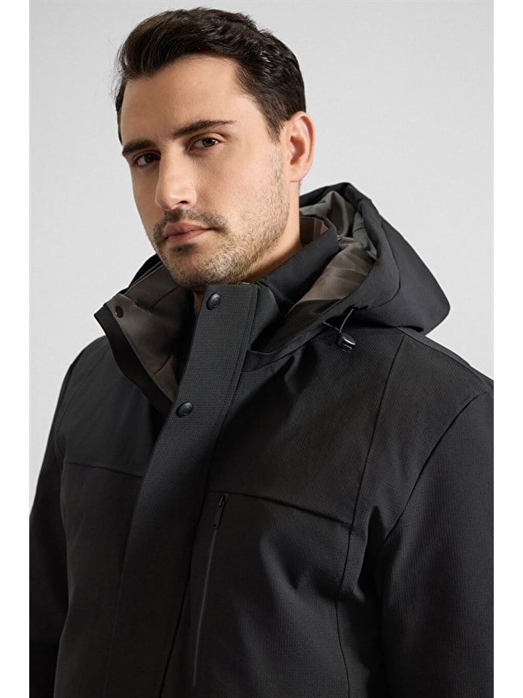 Siyah Slim Dik Yaka Düz Yan Cepli Fermuar + Çıtçıt Kapitone Standart Mont-1