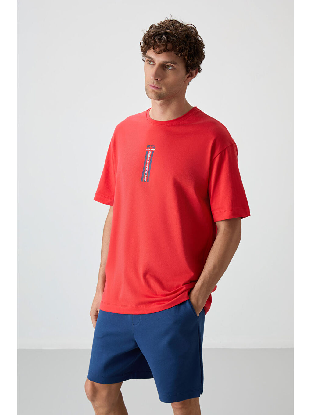 Kırmızı %100 Pamuk Kalın Yumuşak Dokulu  Fit Baskılı Erkek Tişört - 88360-2