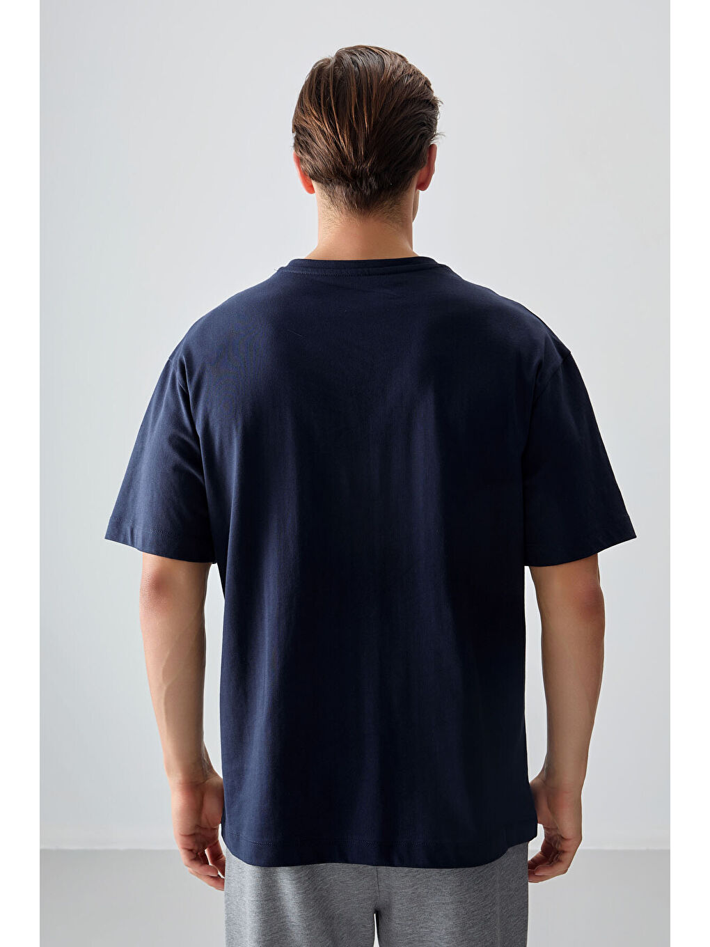 Lacivert %100 Pamuk Kalın Yumuşak Dokulu Oversize Fit Baskılı Erkek Tişört - 88359-4