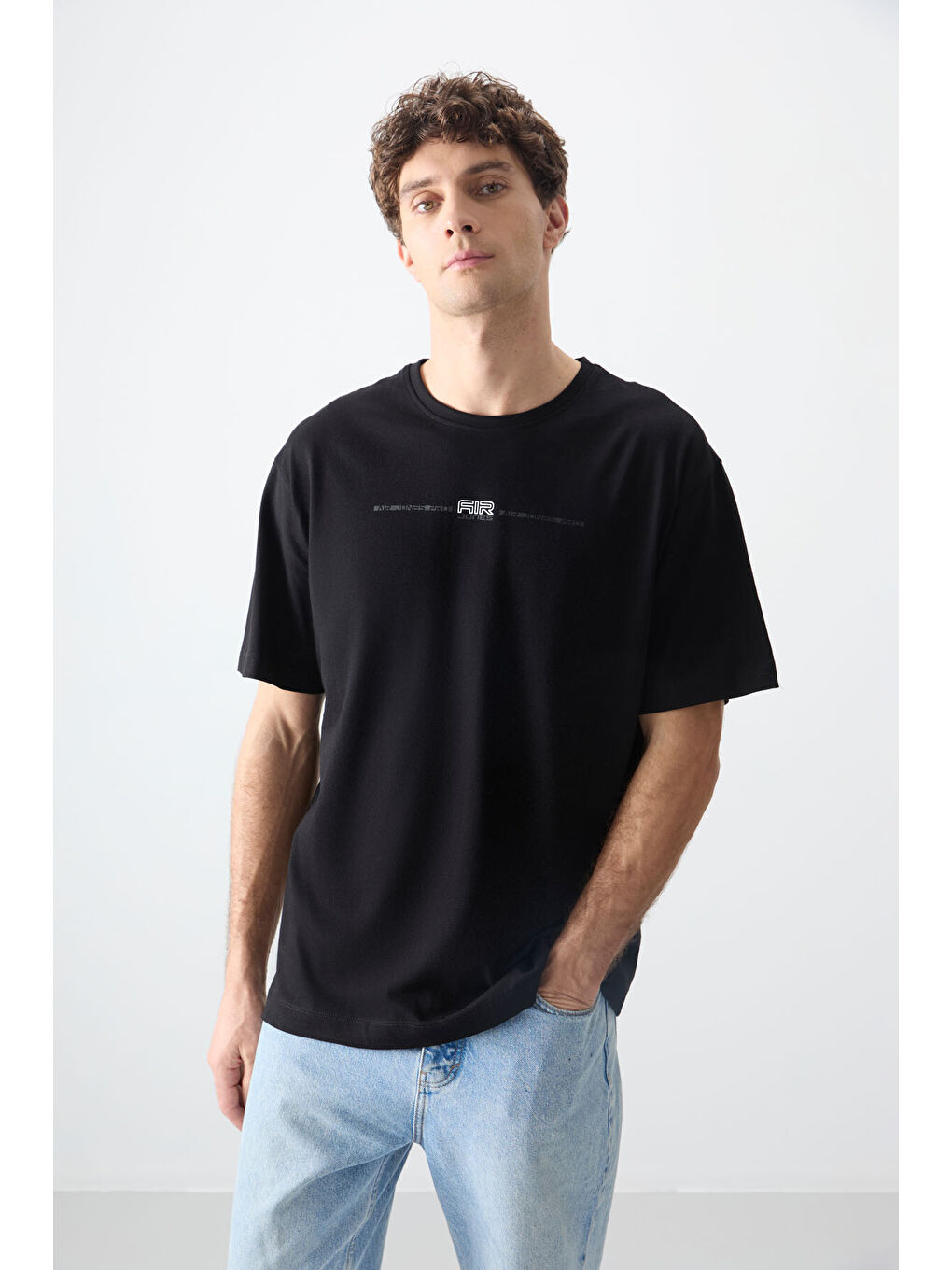 Siyah %100 Pamuk Kalın Yumuşak Dokulu Oversize Fit Baskılı Erkek Tişört - 88357-3