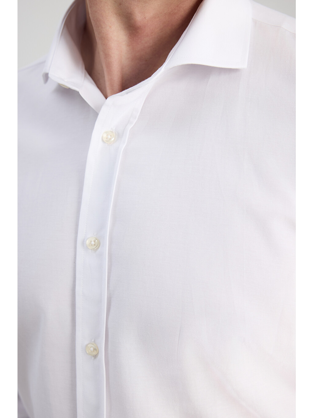 Slim Fit Beyaz Nano Care Gömlek-1