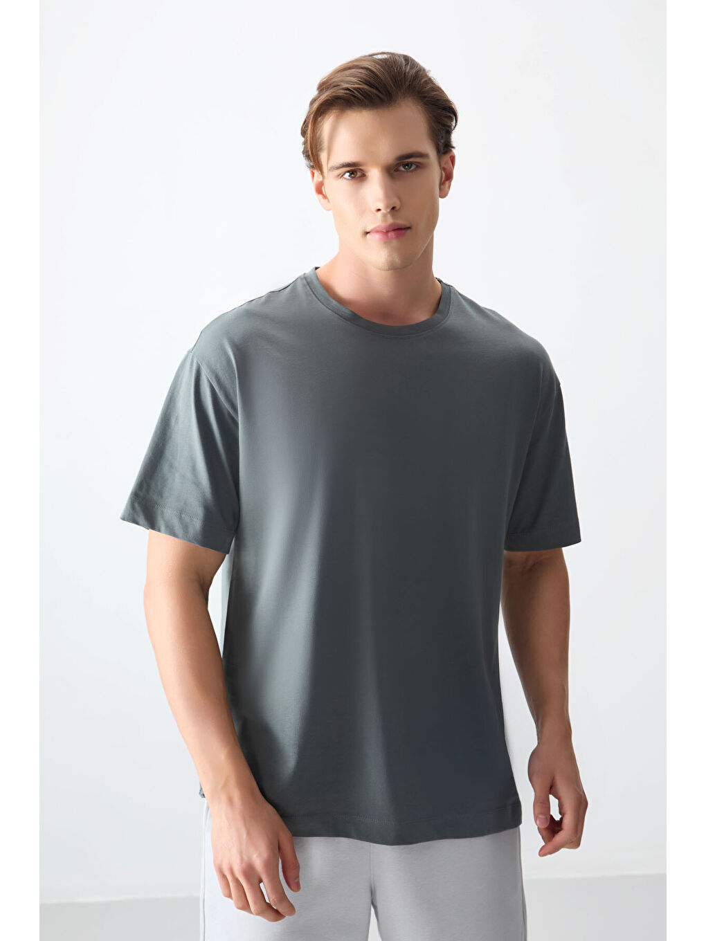 Haki %100 Pamuk Kalın Yumuşak Dokulu Oversize Fit Basic Erkek Tişört - 88353