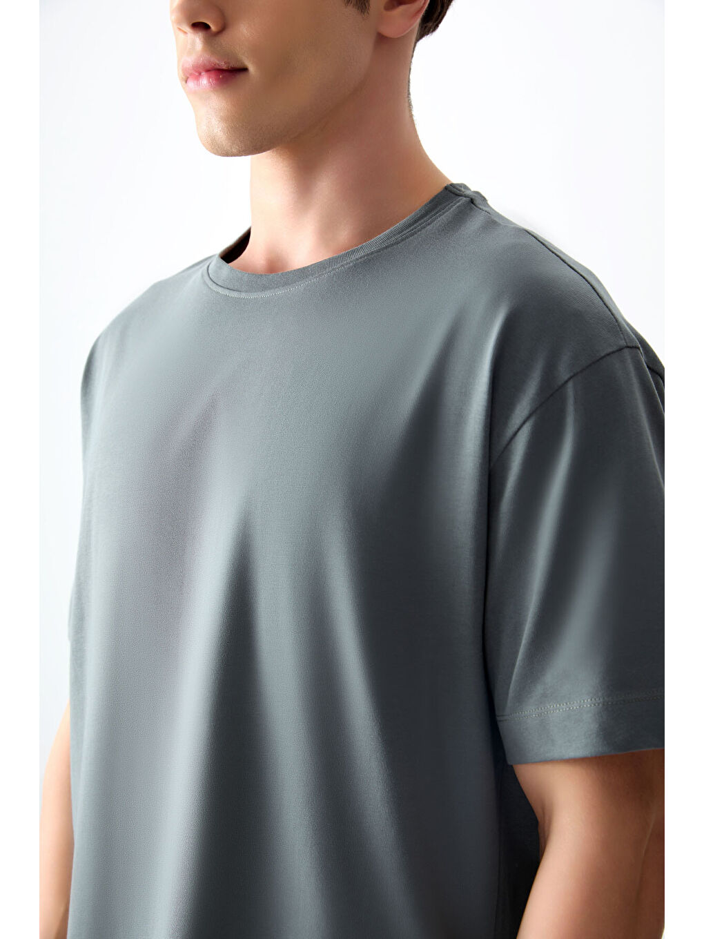 Haki %100 Pamuk Kalın Yumuşak Dokulu Oversize Fit Basic Erkek Tişört - 88353-2