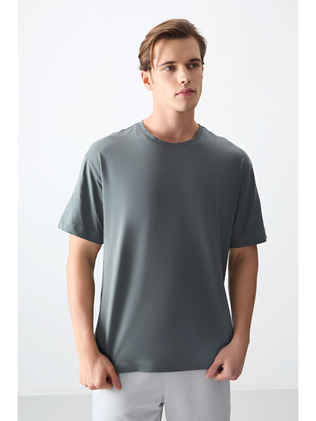 Haki %100 Pamuk Kalın Yumuşak Dokulu Oversize Fit Basic Erkek Tişört - 88353-3