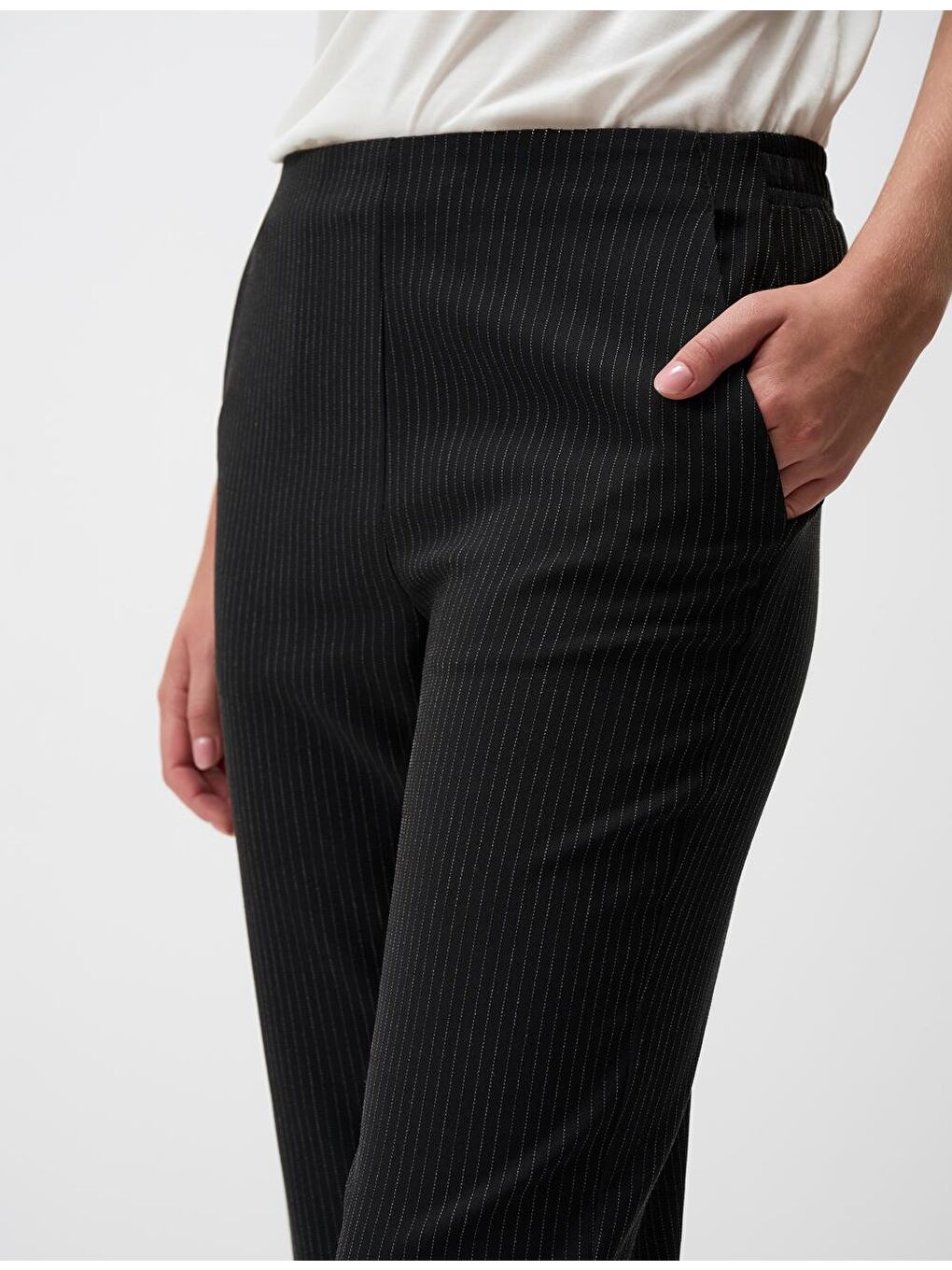 Siyah Kadın Pantolon-4