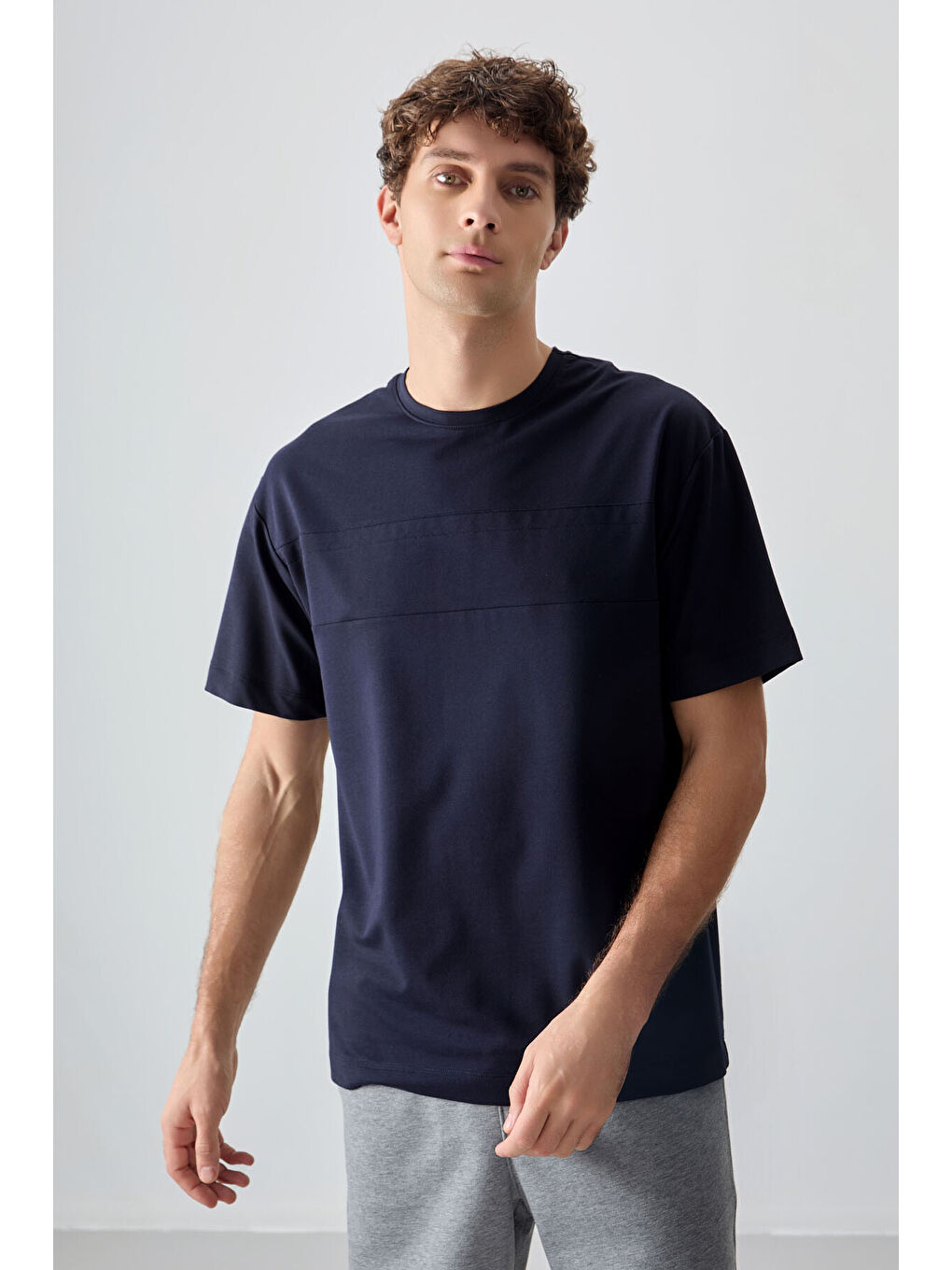 Lacivert Pamuklu Kalın Yumuşak Dokulu Oversize Fit Basic Erkek Tişört - 88378-3