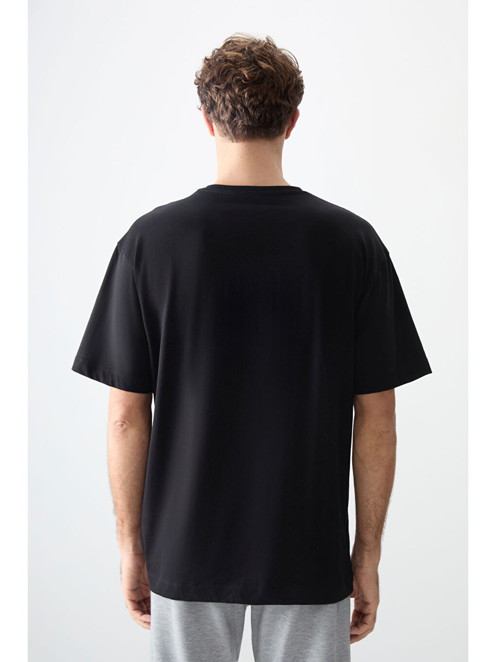 Siyah %100 Pamuk Kalın Yumuşak Dokulu Oversize Fit Baskılı Erkek Tişört - 88359-4