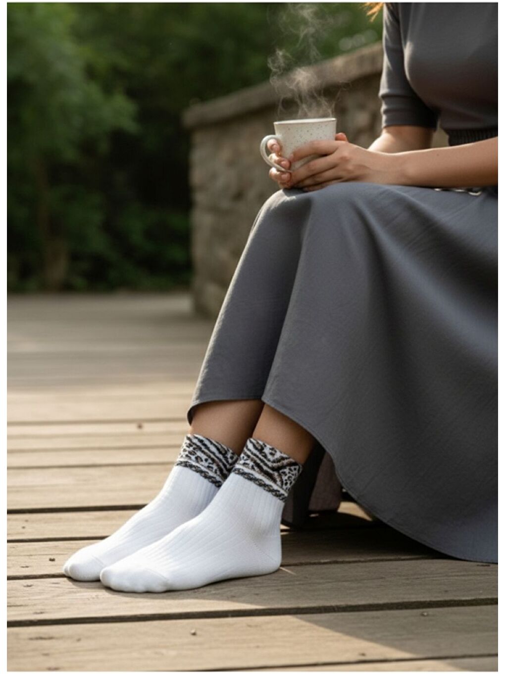 Karışık Kadın 12’li Premium Soket Çorap Seti – Gold Serisi Taş Detaylı Lastik Zebra Konçlu (12 Çift)