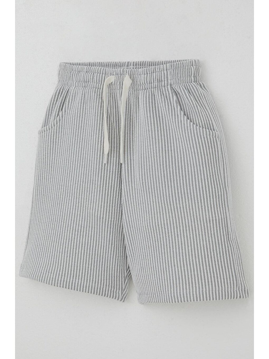 Erkek Çocuk Şortlu Takım Sıfır Kollu Yazı Baskılı Bağcık Aksesuarlı Beyaz (8-14 Yaş)-10