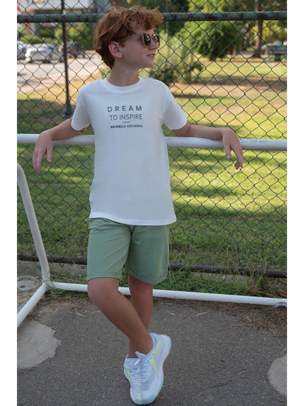 Erkek Çocuk Şortlu Takım Kabartma Yazı Baskılı Ekru (5-10 Yaş)