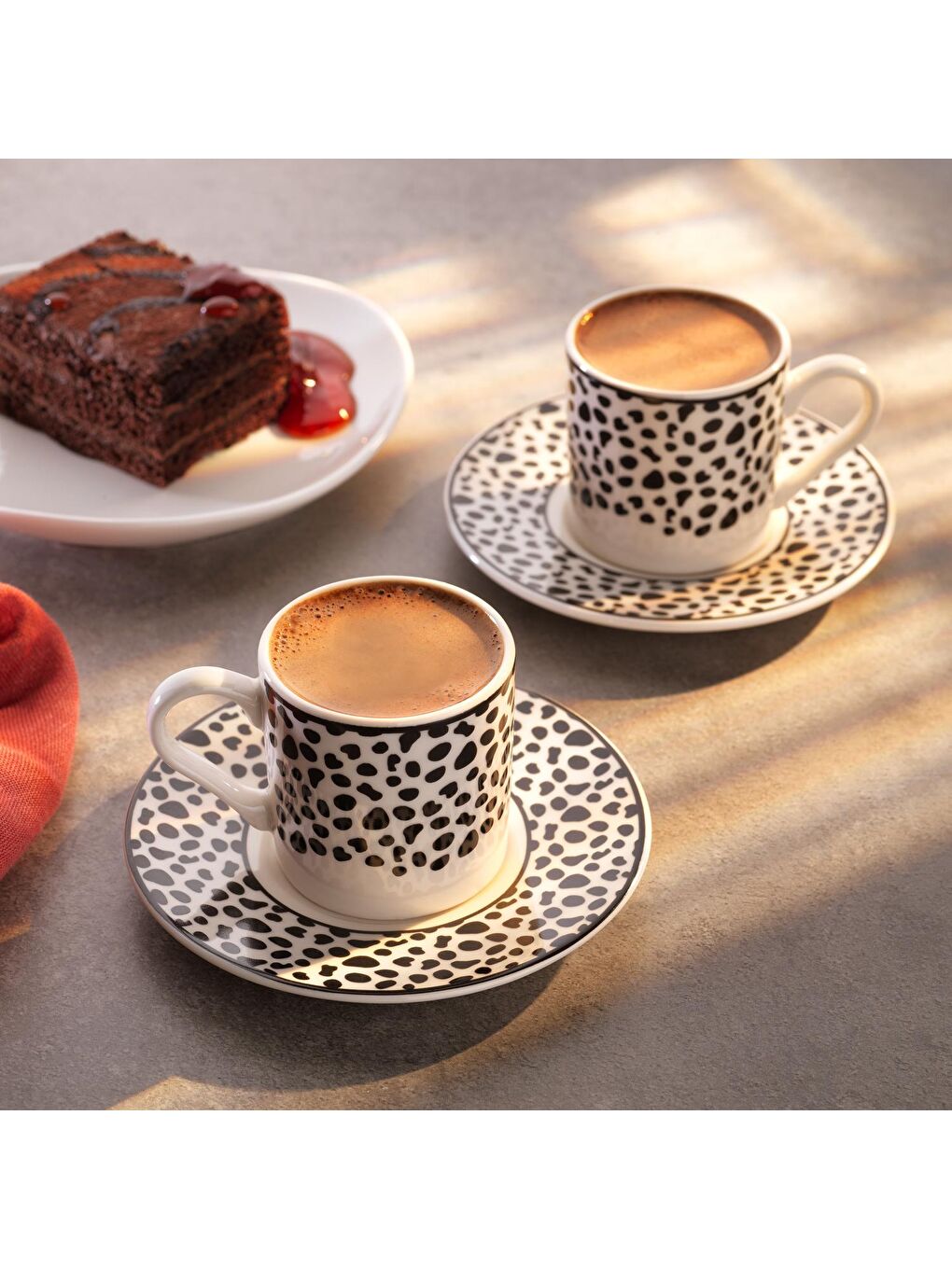 Magic Line 2 Kişilik Kahve Fincan Seti 4 Parça-Siyah-2