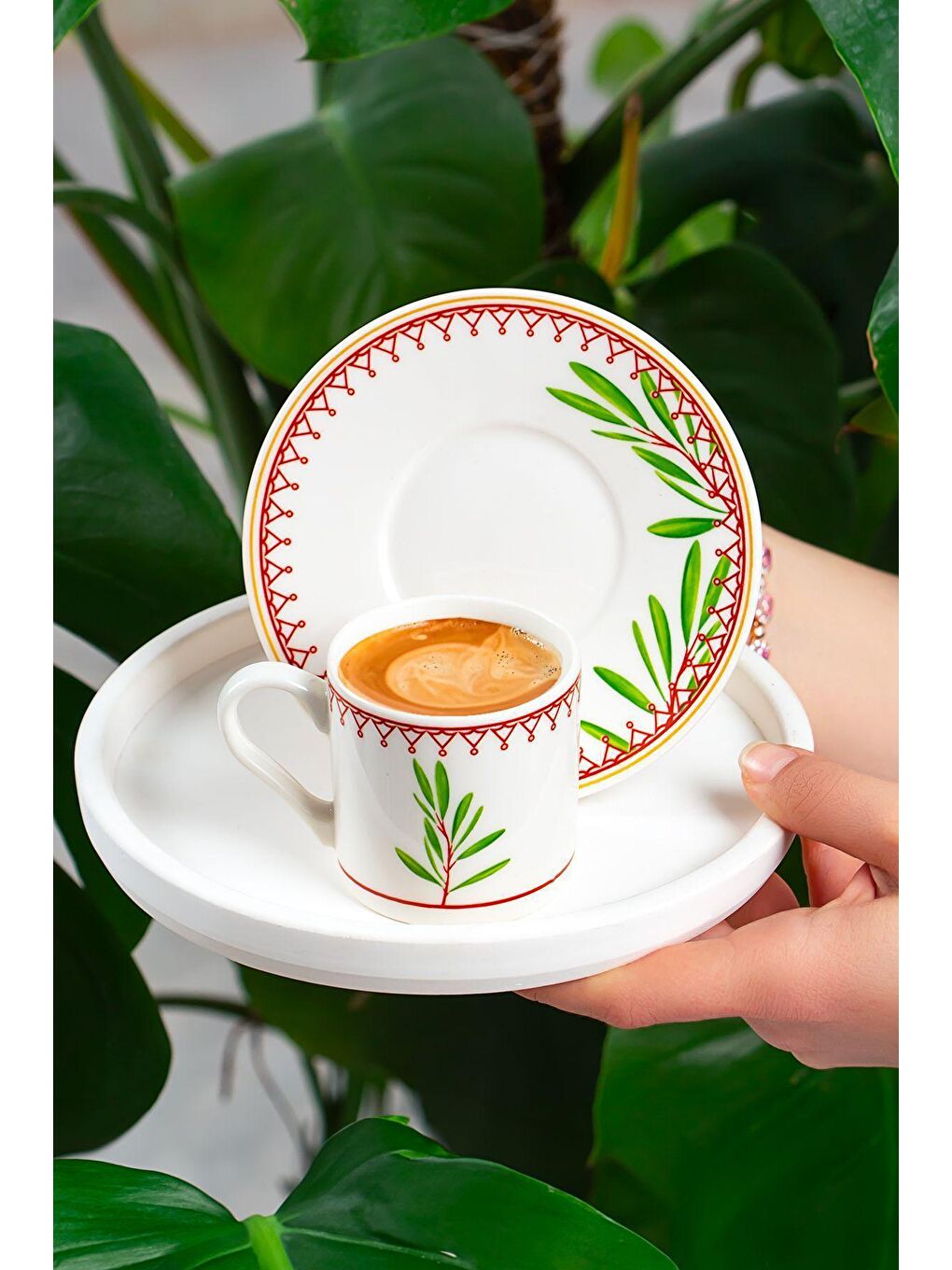 Karışık Porselen  Fincan Takımı-Desenli Türk Kahve   Fincan  Takımı-6 Kişilik 90 cc-2