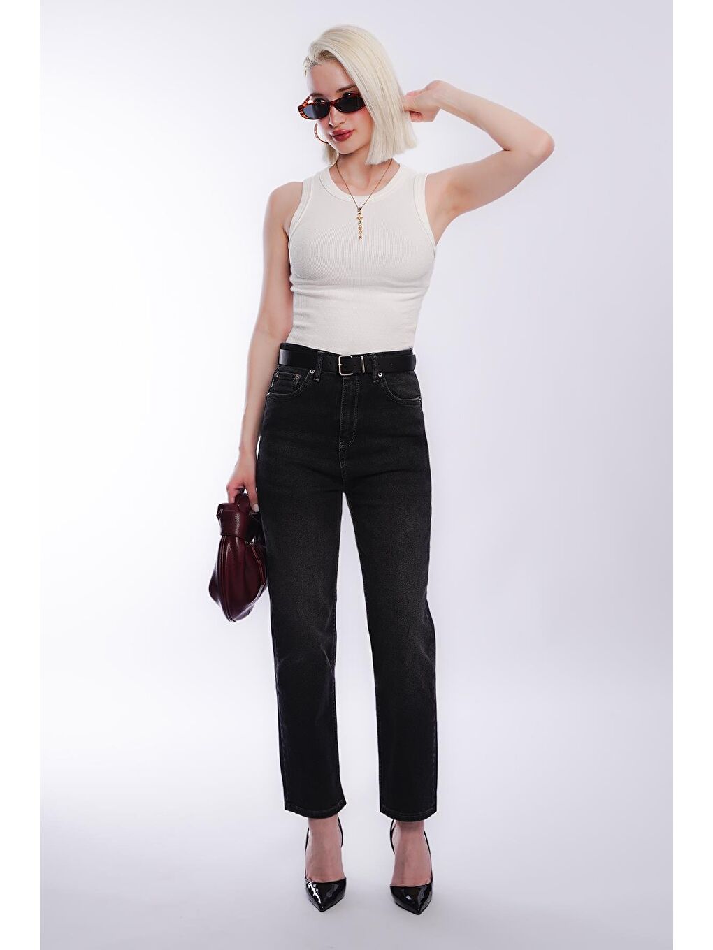 Siyah Slim Fit Kadın Mom Jean Mg1738-1