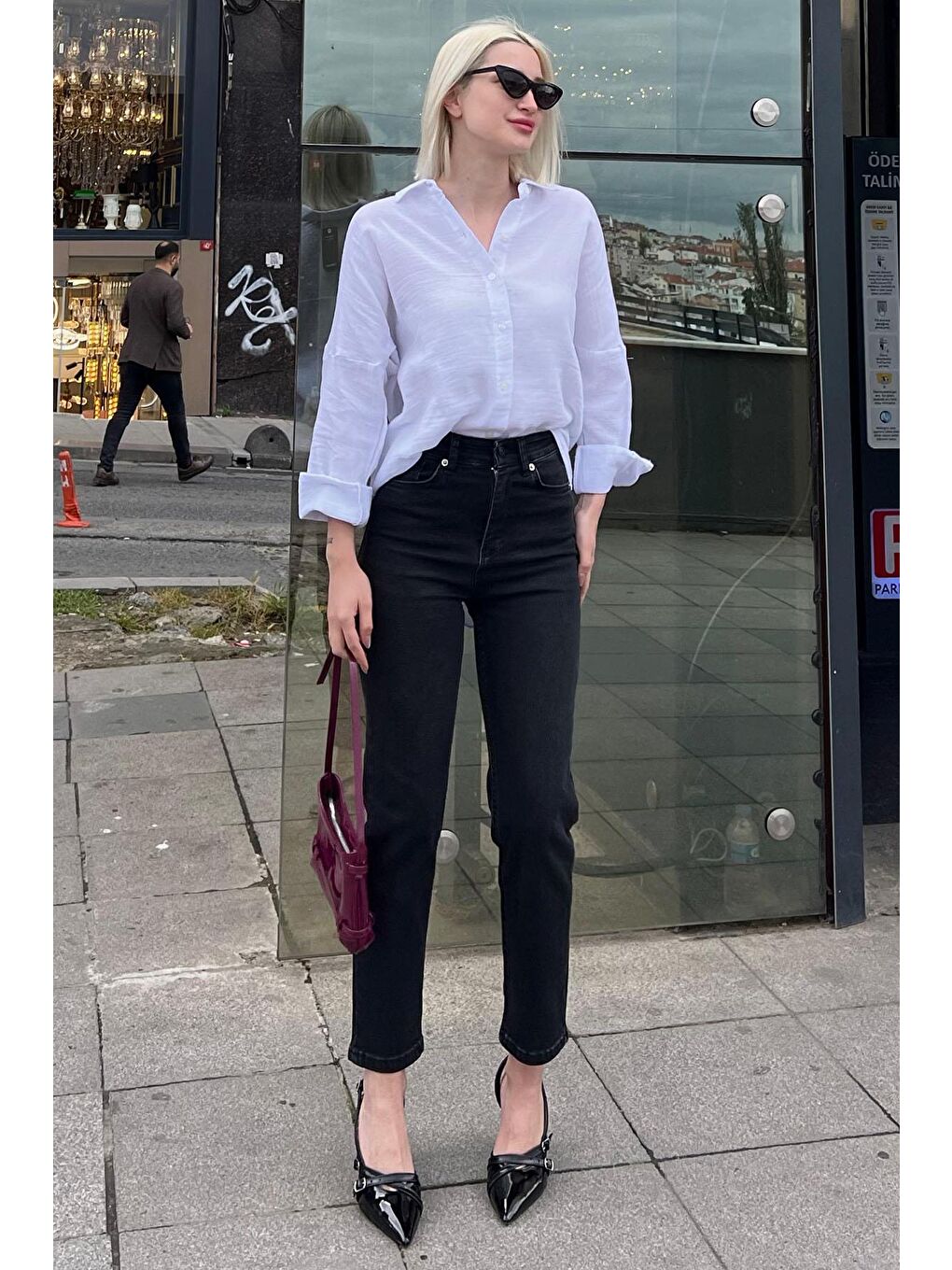 Siyah Slim Fit Kadın Mom Jean Mg1738-5