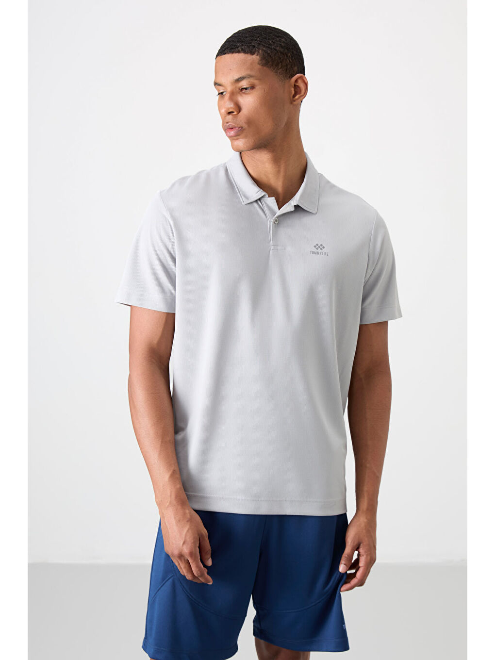 Gri Logo Baskılı Standart Kalıp Polo Yaka Aktif Spor Erkek Tişört - 88252-2