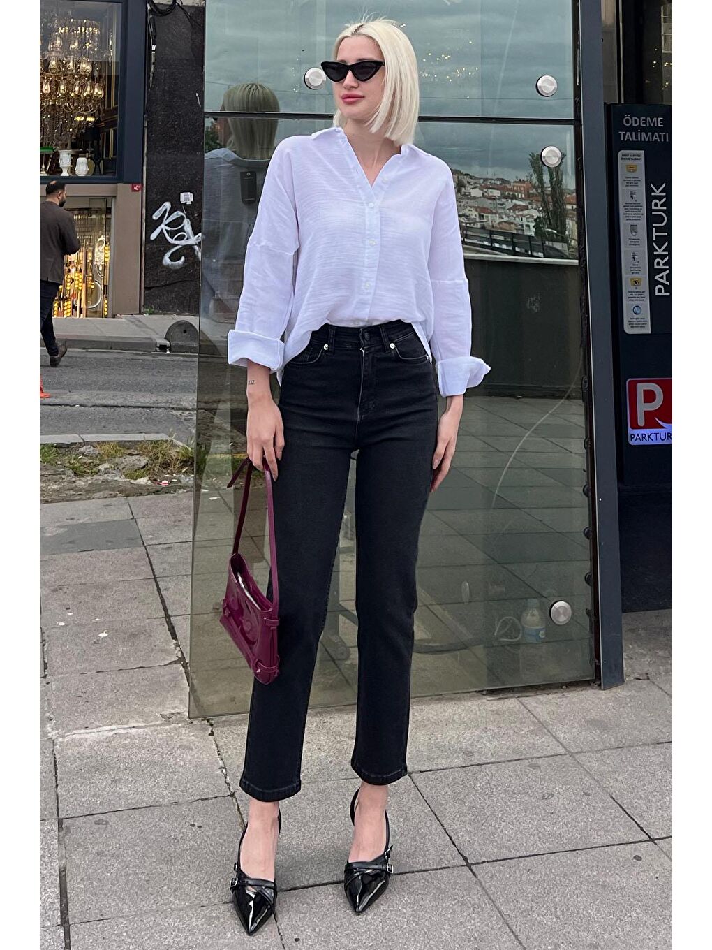 Siyah Slim Fit Kadın Mom Jean Mg1738-8