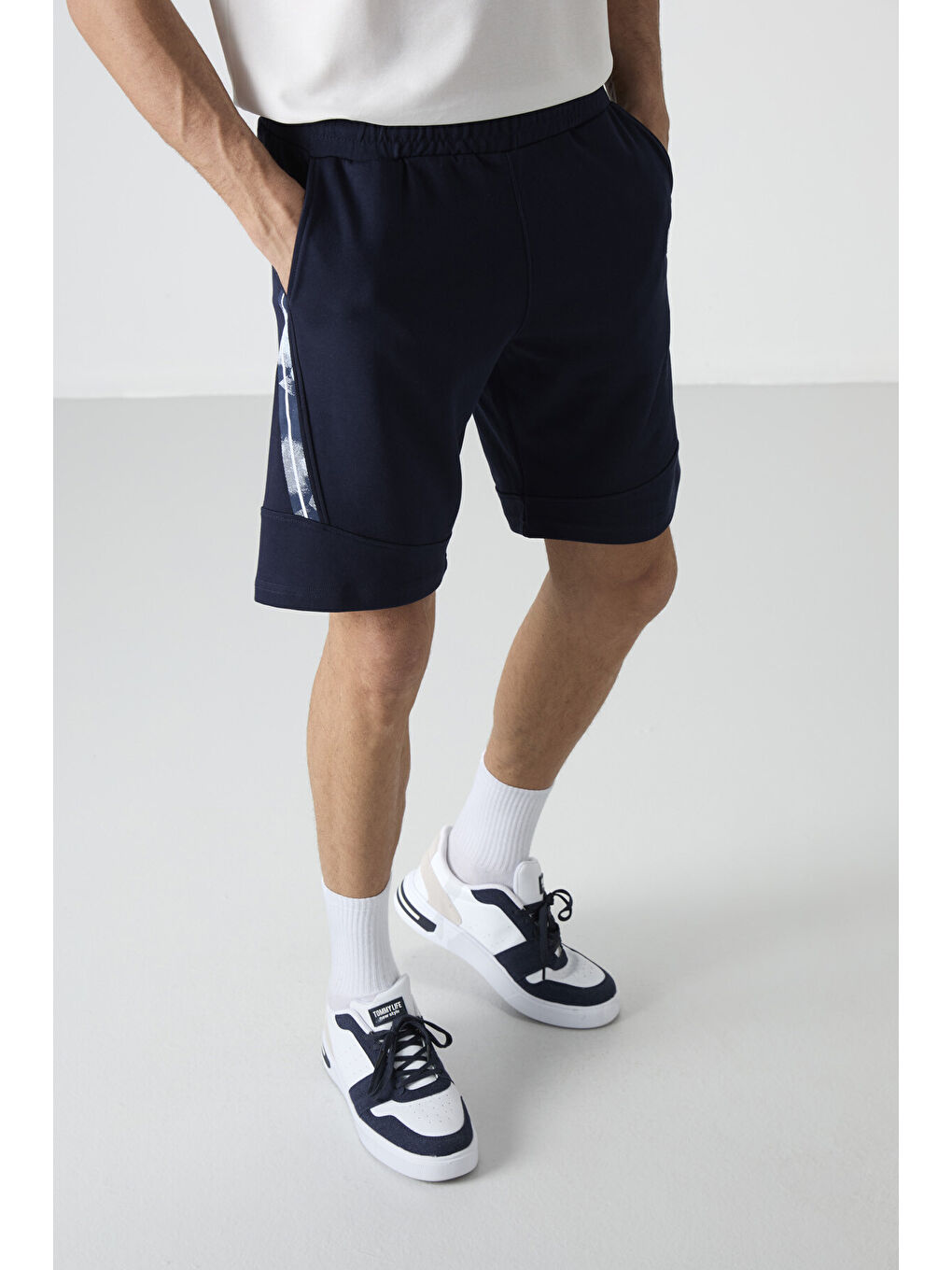 Amos İndigo Baskılı Erkek Şort - 81246-1