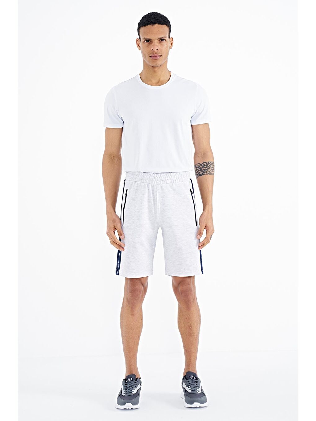 Beyaz Alfred Kar Melanj Standart Kalıp Erkek Şort - 81244