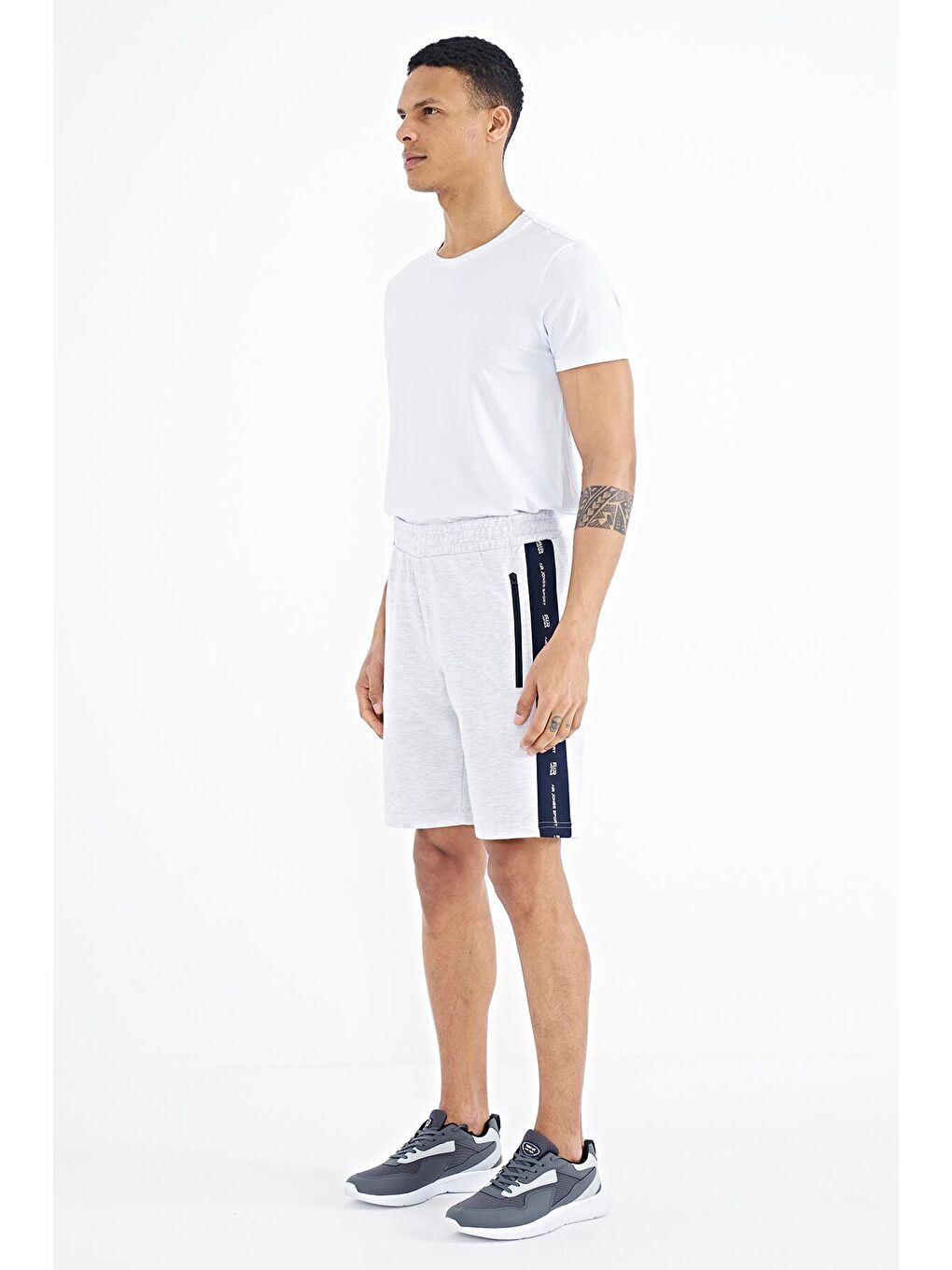 Beyaz Alfred Kar Melanj Standart Kalıp Erkek Şort - 81244-3