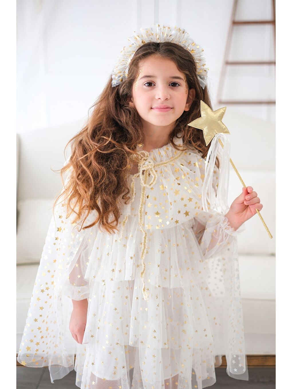 Ekru  Kız Çocuk Yıldızlı Pelerin Asa ve Taç Set-1