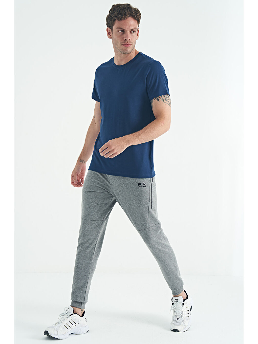 Calvin İndigo Basic Erkek Tişört - 88245-2