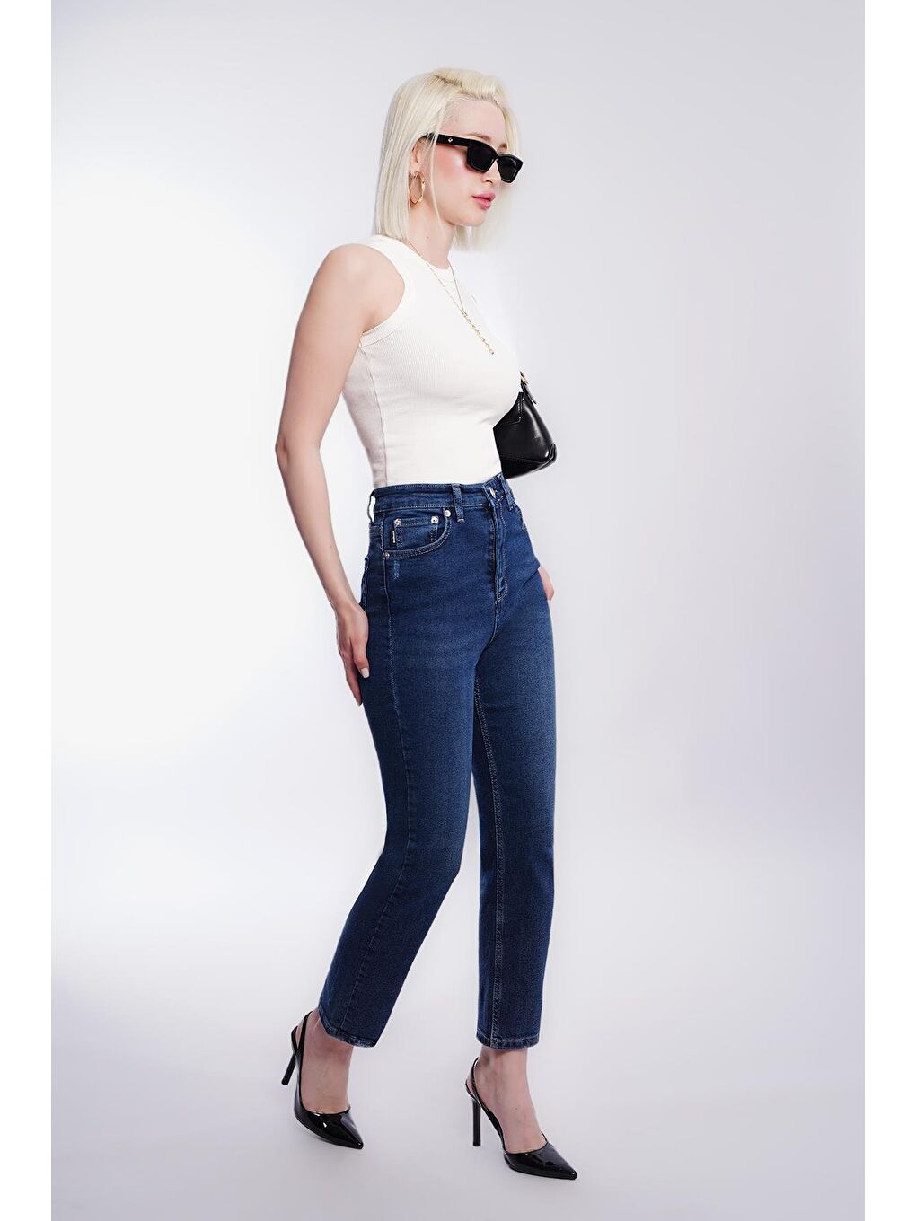 Koyu Mavi Slim Fit Kadın Mom Jean-2