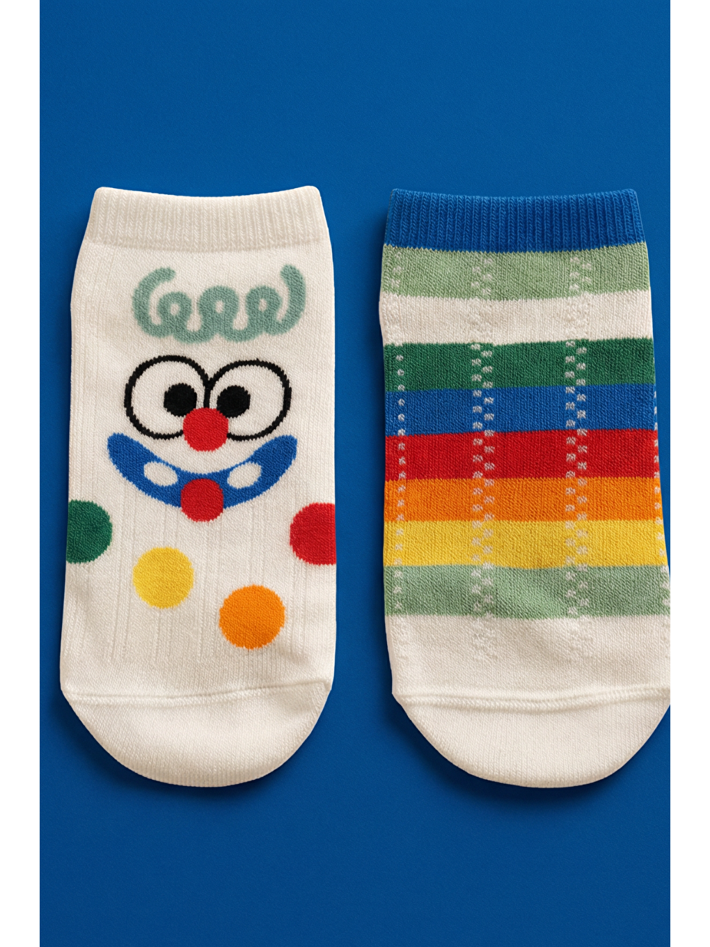 Karışık Çocuk 2'Li Gülen Yüz Desenli Renkli Step Çorap-1