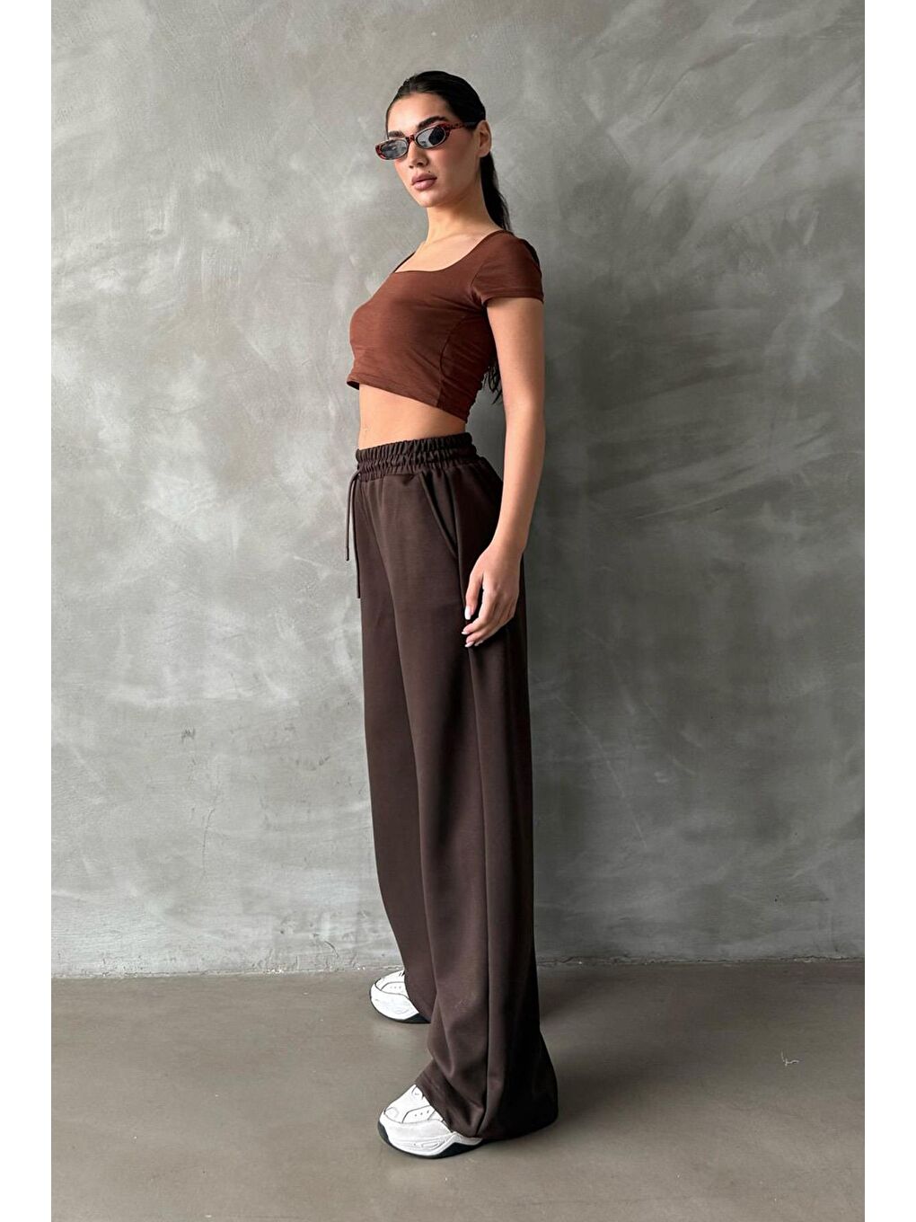 Kahverengi Ayarlanabilir Bel Bol Paça Rahat Kesim Basic Kadın Eşofman Altı Mg2122-2