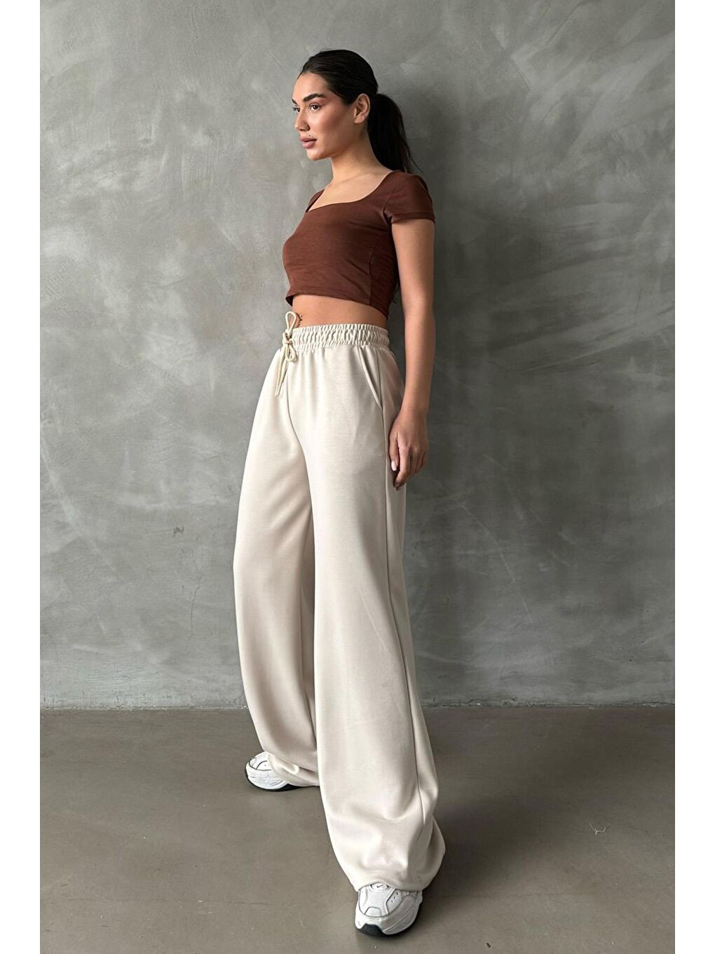 Bej Ayarlanabilir Bel Bol Paça Rahat Kesim Basic Kadın Eşofman Altı Mg2122-4