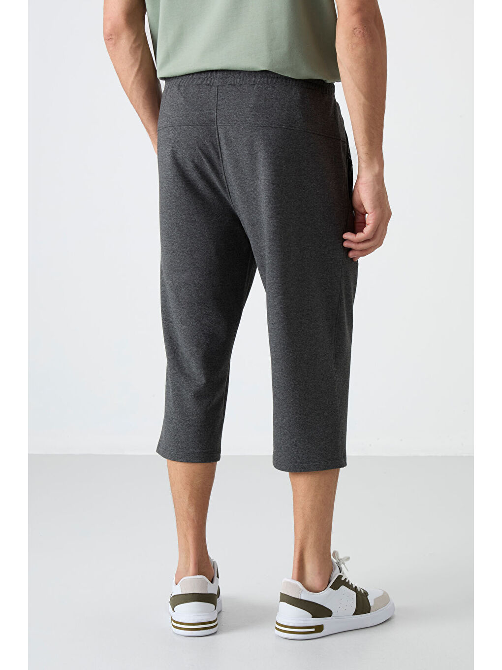 Antrasit Melanj Ön Cep Detaylı Standart Kalıp Klasik Paça Erkek Kapri - 83092-4