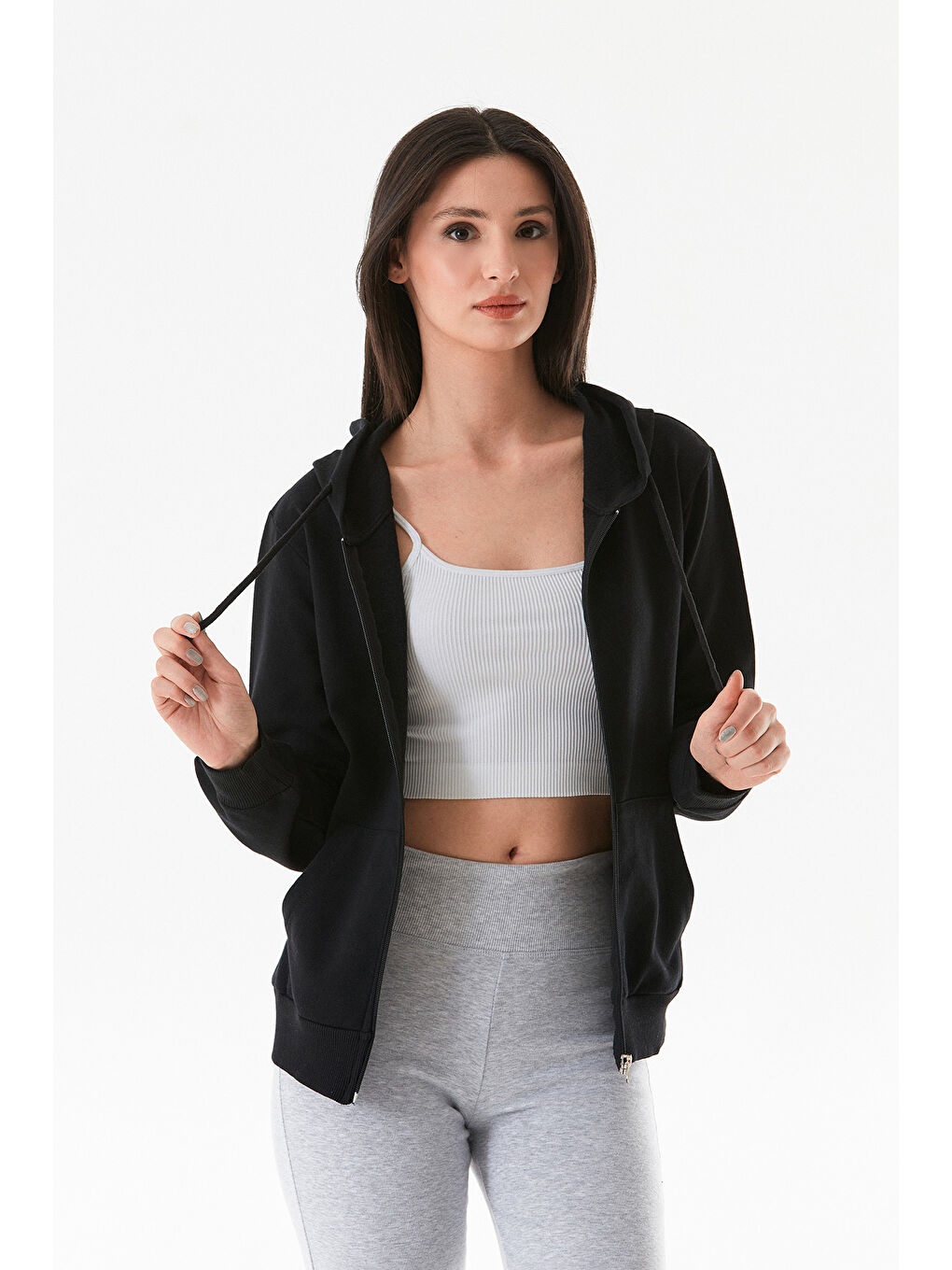 Siyah Kapüşonlu Fermuarlı Sweatshirt