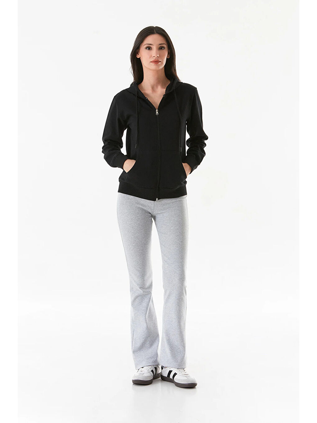 Siyah Kapüşonlu Fermuarlı Sweatshirt-3